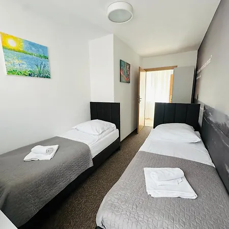 Sztorm 3* Rowy (Pomerania)