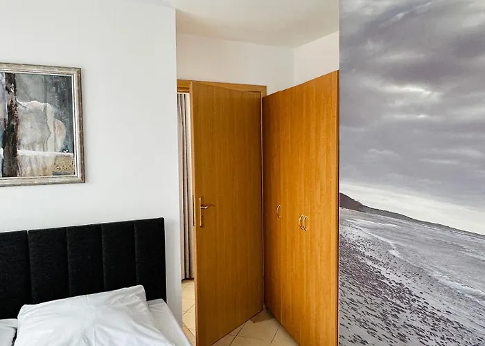 Sztorm 3* Rowy (Pomerania)