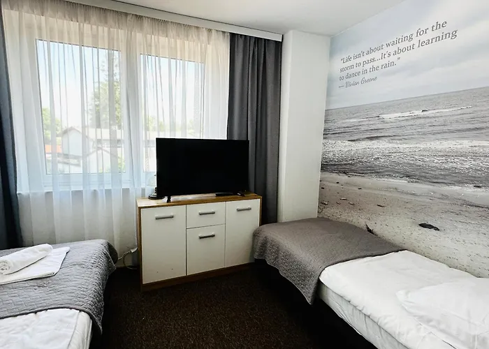 Sztorm Gasthof Rowy (Pomerania)